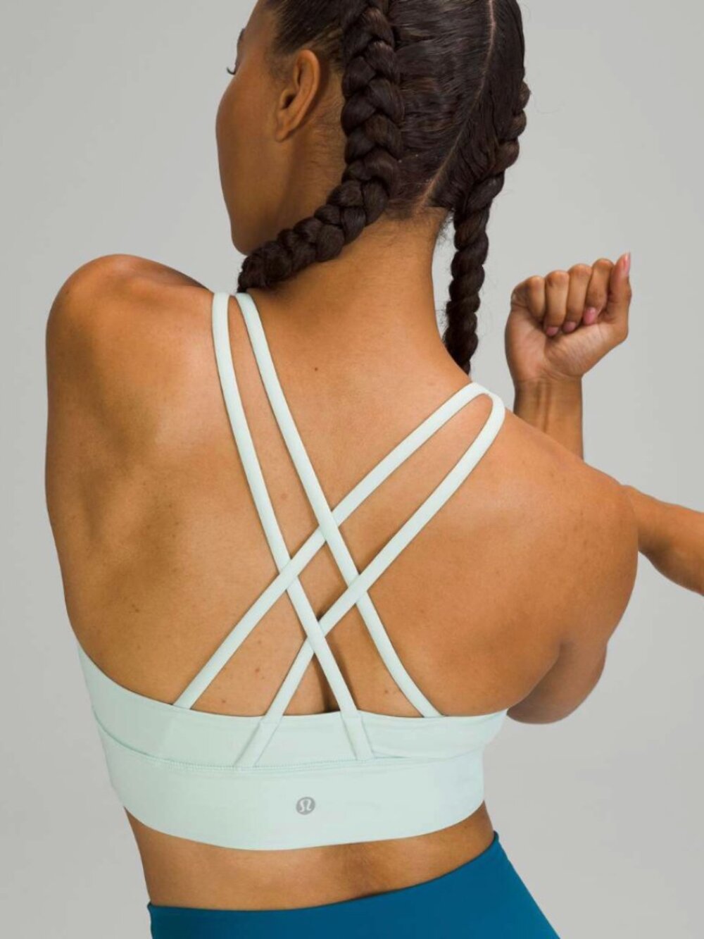 Lululemon Energy Longline Bra in a Mint Green - Size 8